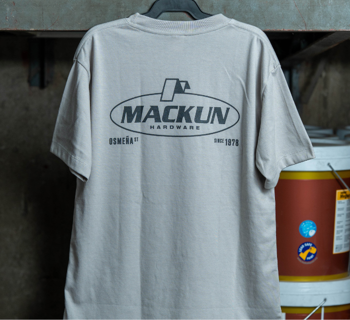Builder's Tee (Mackun Hardware T-Shirt Merch)