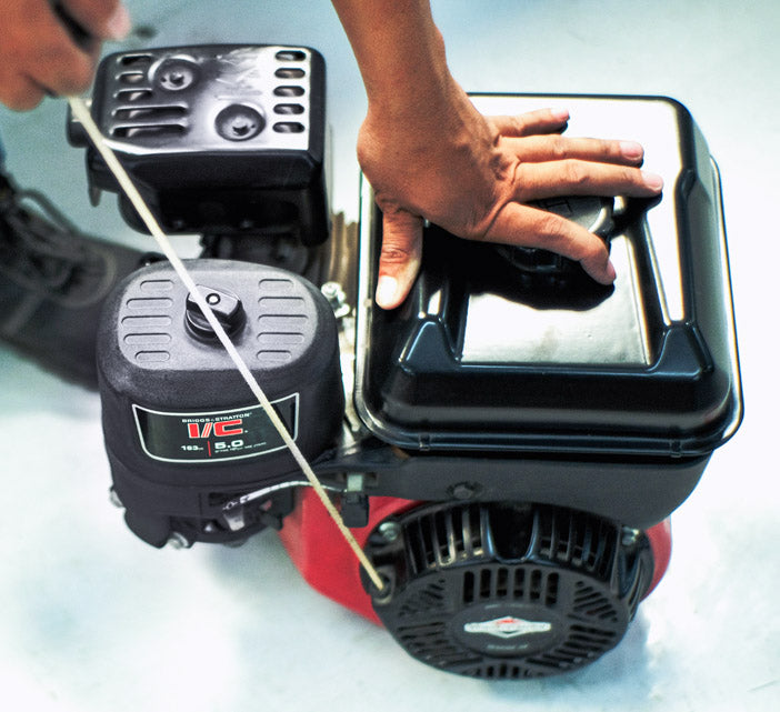 BRIGGS & STRATTON GASOLINE ENGINE 5.0HP I/C STD